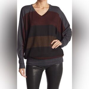 NWT Go Coutour Dolman Sleeve Tunic Sweater